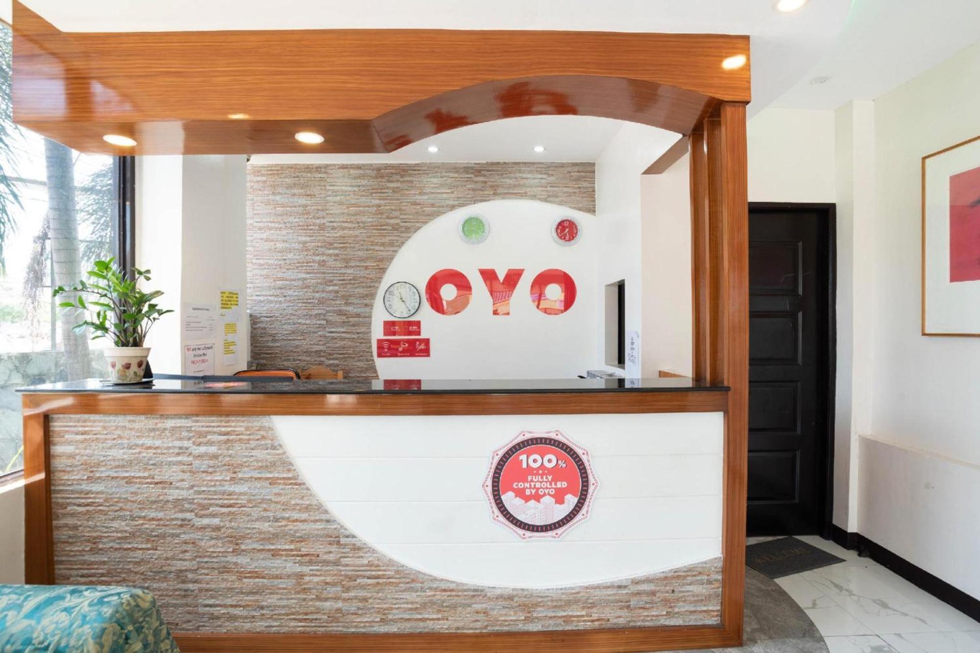 Oyo 195 Ranchotel - Binan מראה חיצוני תמונה