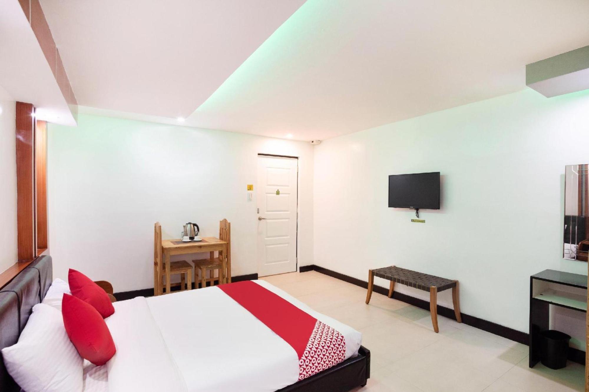 Oyo 195 Ranchotel - Binan מראה חיצוני תמונה