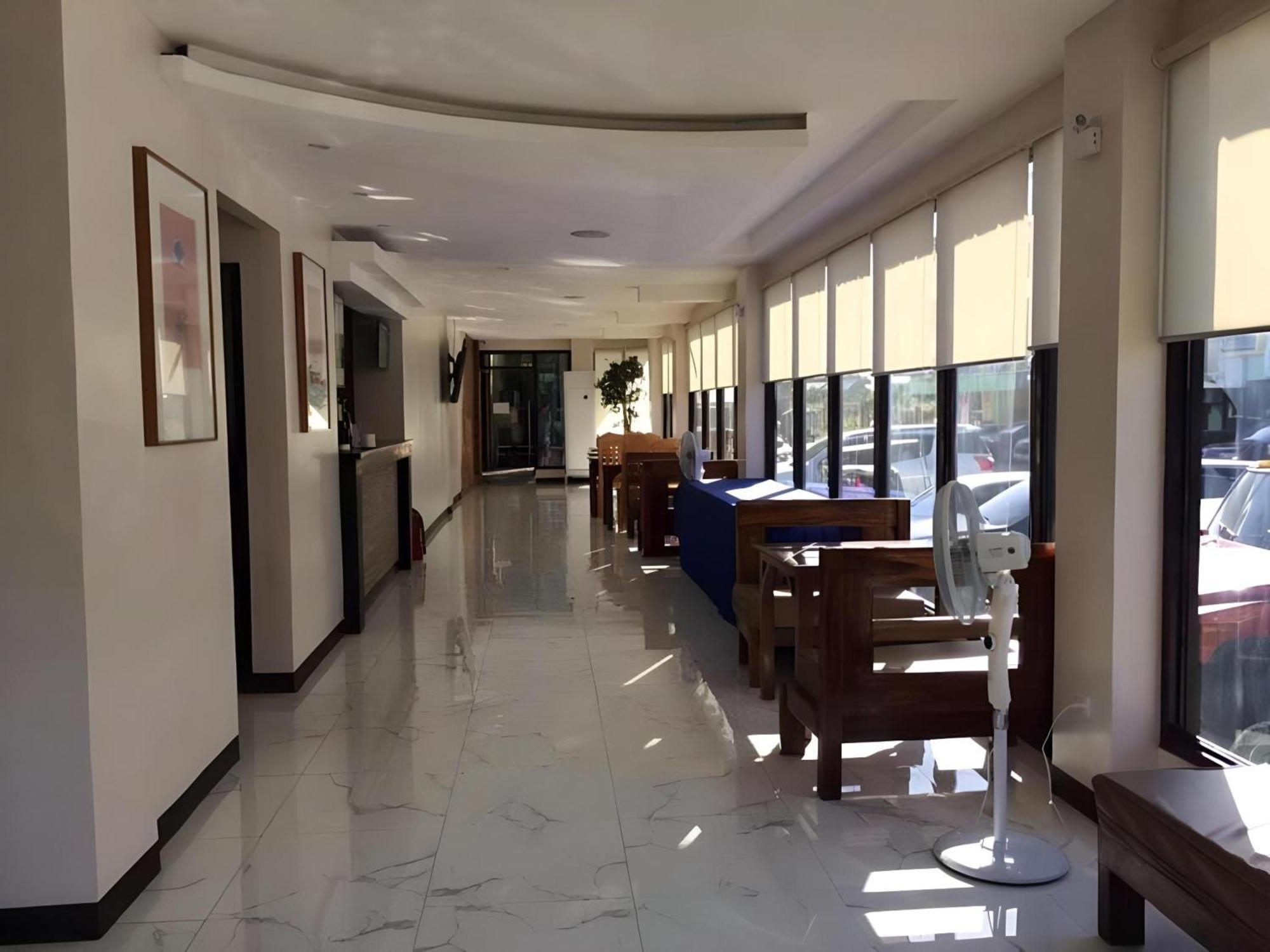 Oyo 195 Ranchotel - Binan מראה חיצוני תמונה