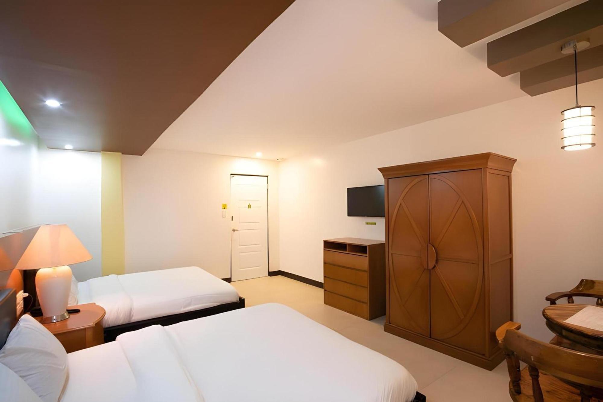 Oyo 195 Ranchotel - Binan מראה חיצוני תמונה