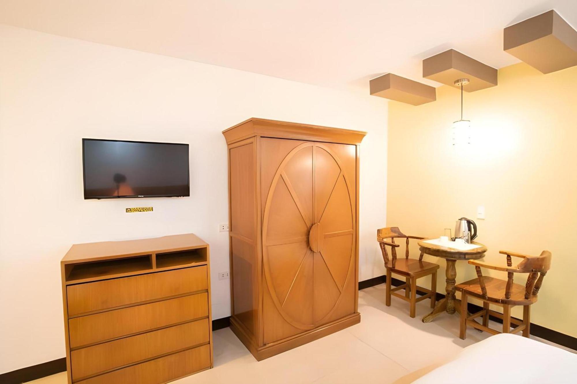 Oyo 195 Ranchotel - Binan מראה חיצוני תמונה
