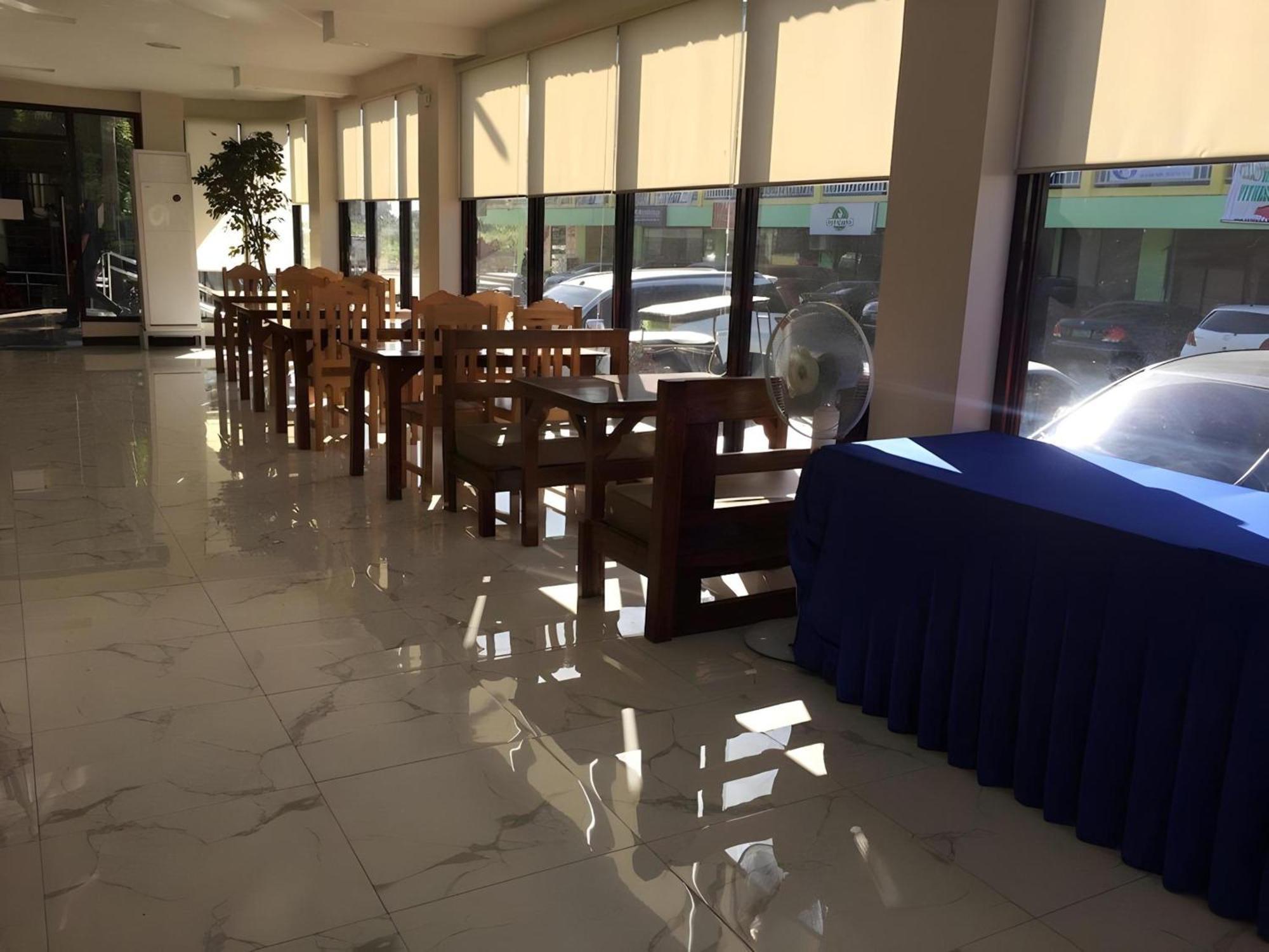 Oyo 195 Ranchotel - Binan מראה חיצוני תמונה